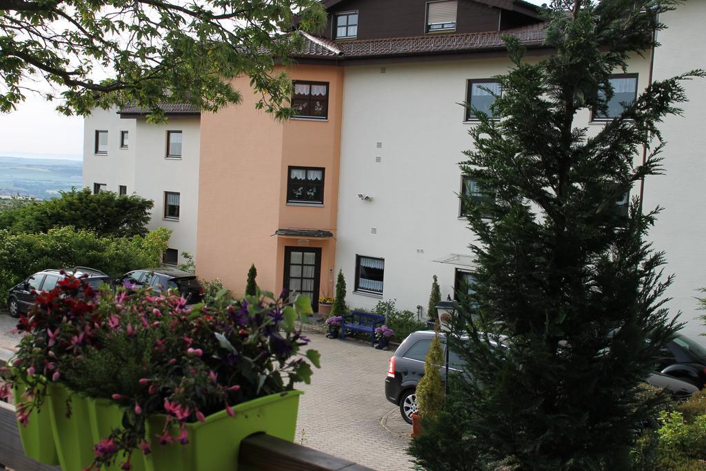 Kastanienhof Apartment Hotel Dannenfels Exteriör bild
